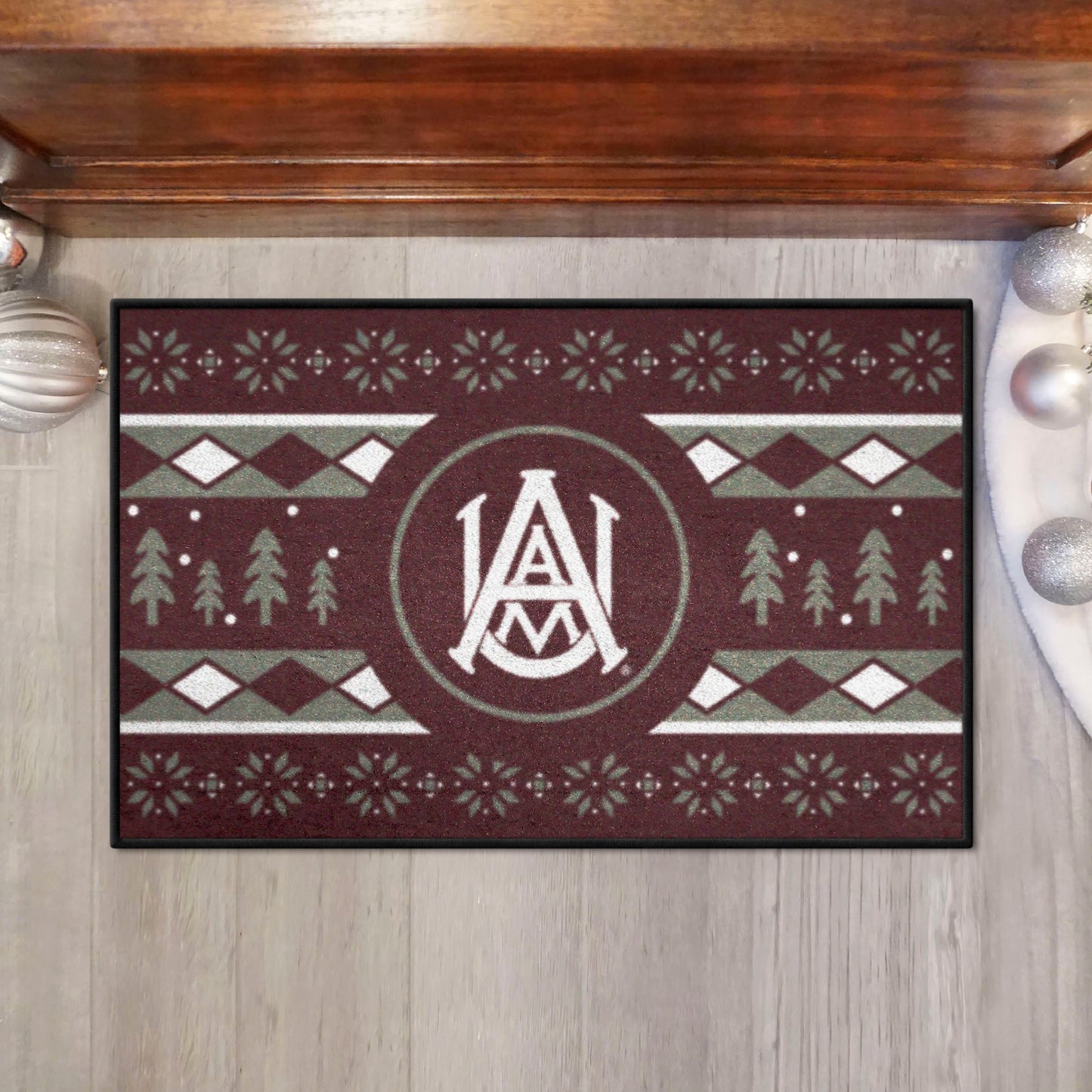 Alabama A&M Bulldogs Holiday Sweater Starter Mat Accent Rug - 19in. x 30in.