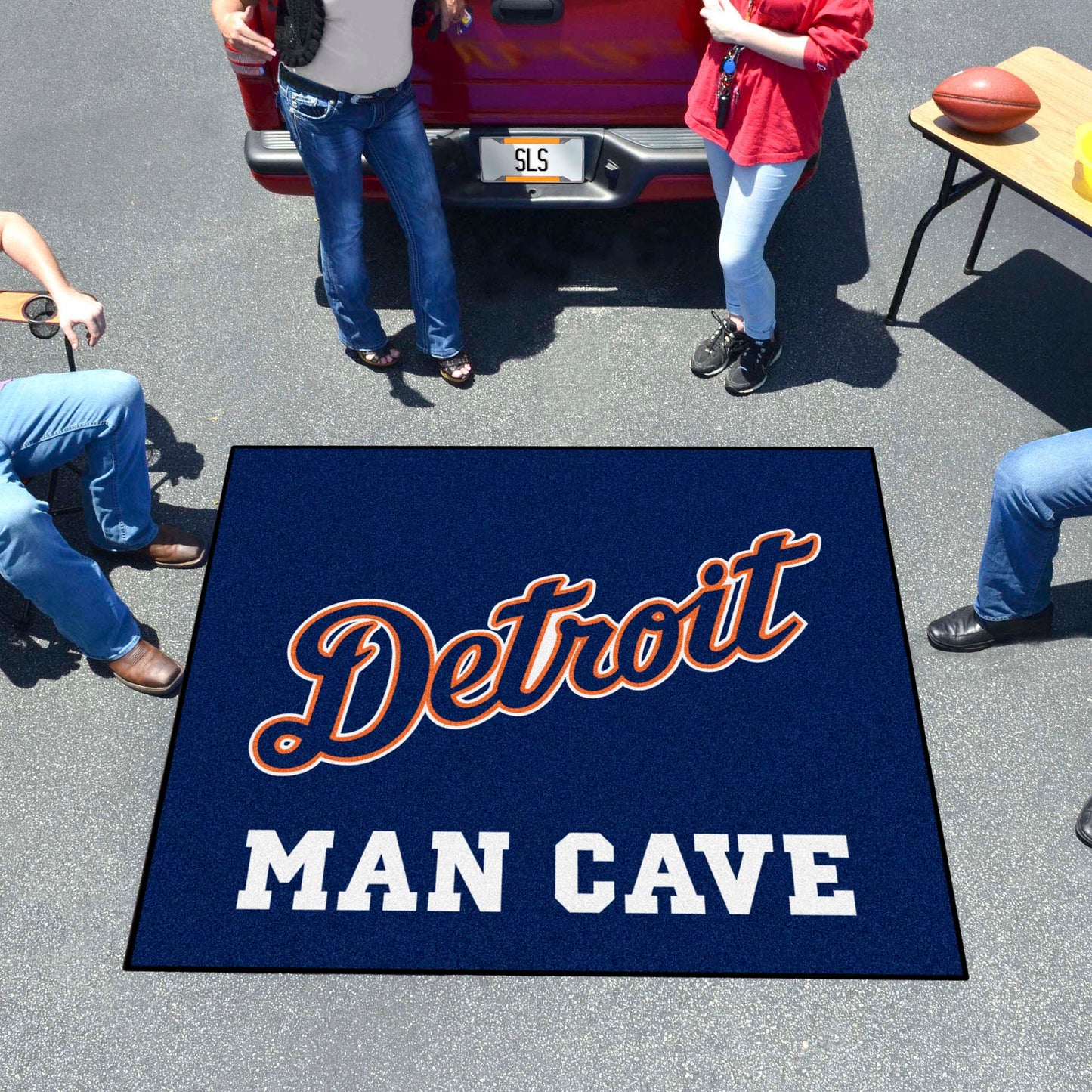 Detroit Tigers Man Cave Tailgater Rug - 5ft. x 6ft. - Detroit Script Alternate Logo