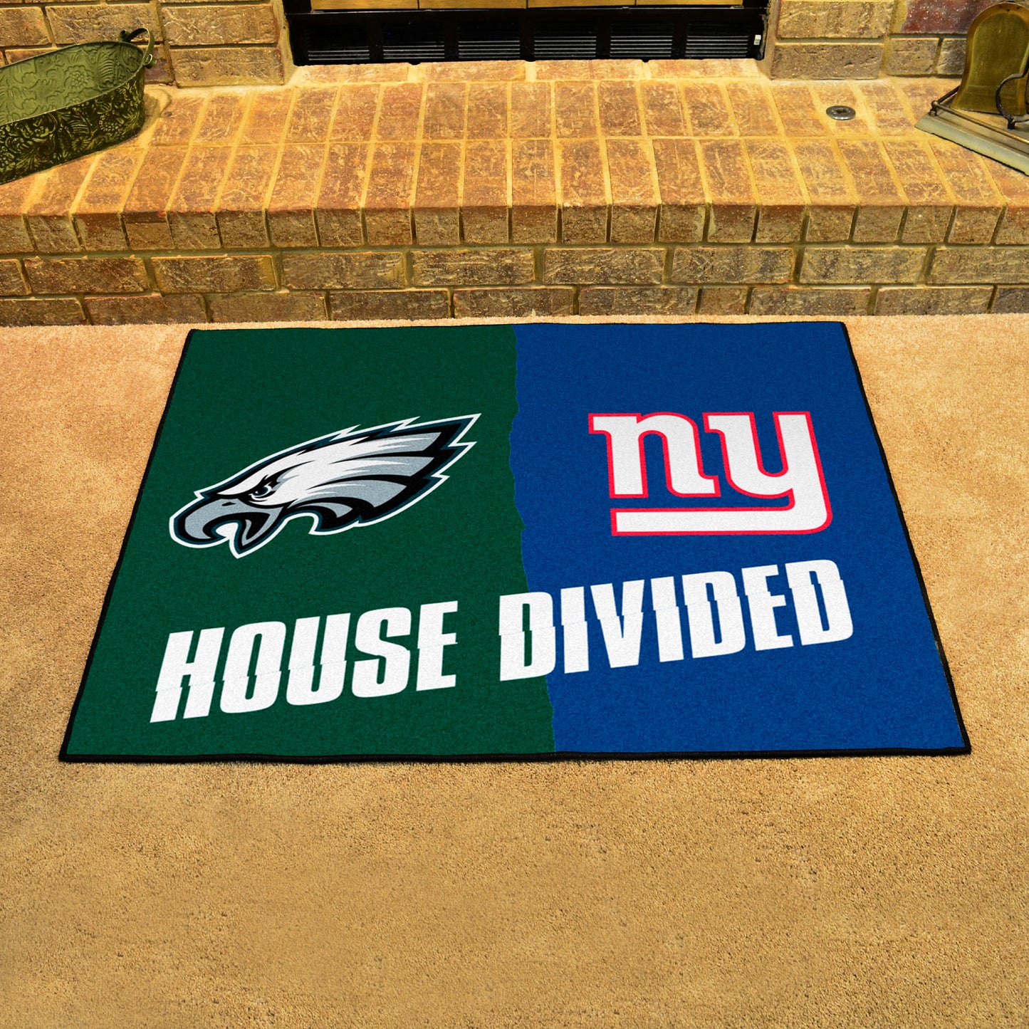 NFL Eagles / Giants House Divided Rug