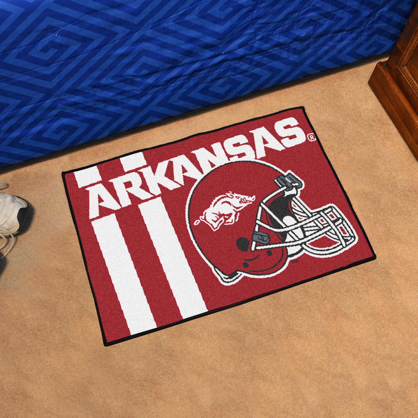 Arkansas Razorbacks Starter Mat Accent Rug - 19in. x 30in. Uniform Design