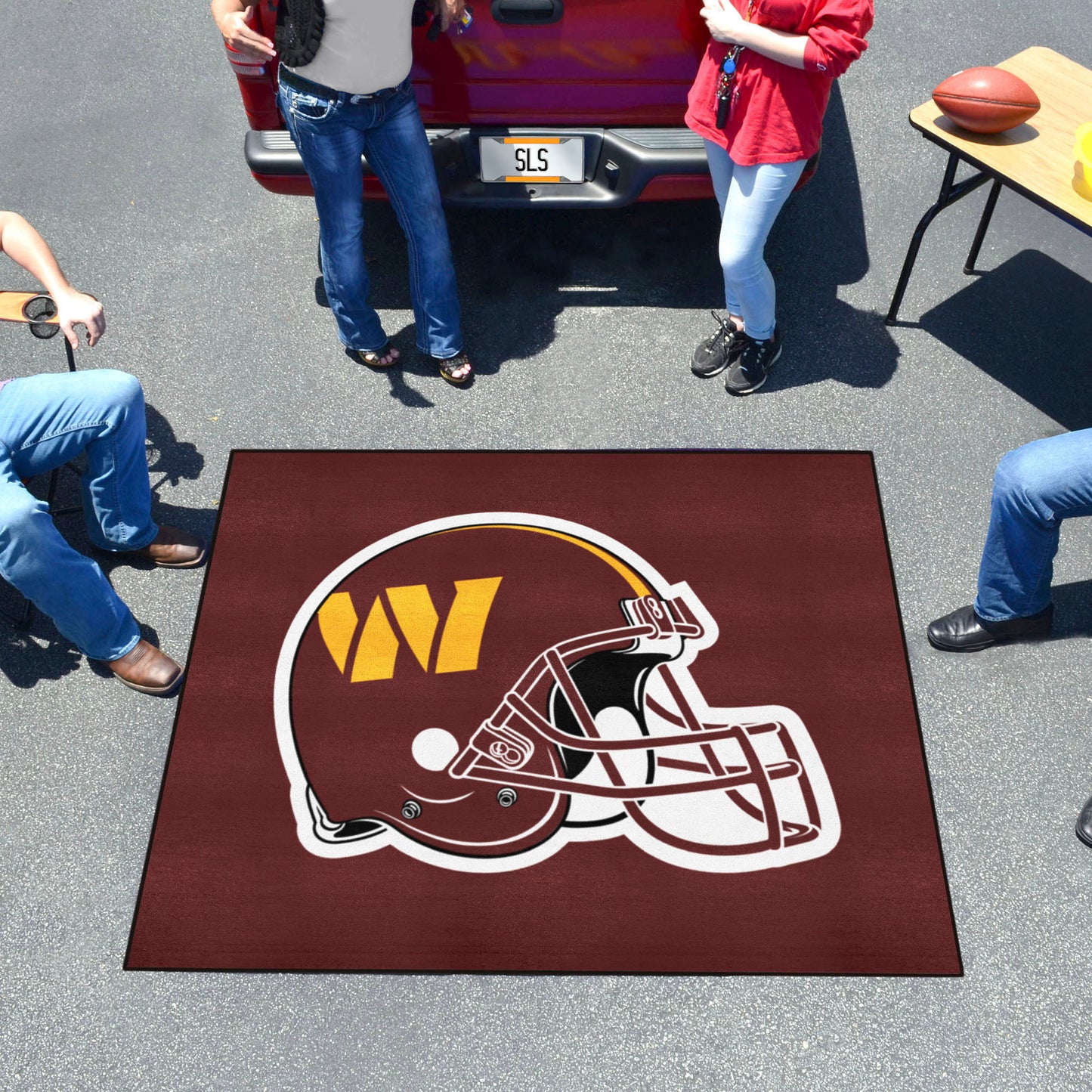 Washington Football Team Tailgater Rug - 5ft. x 6ft. - "Helmet" Primary Logo