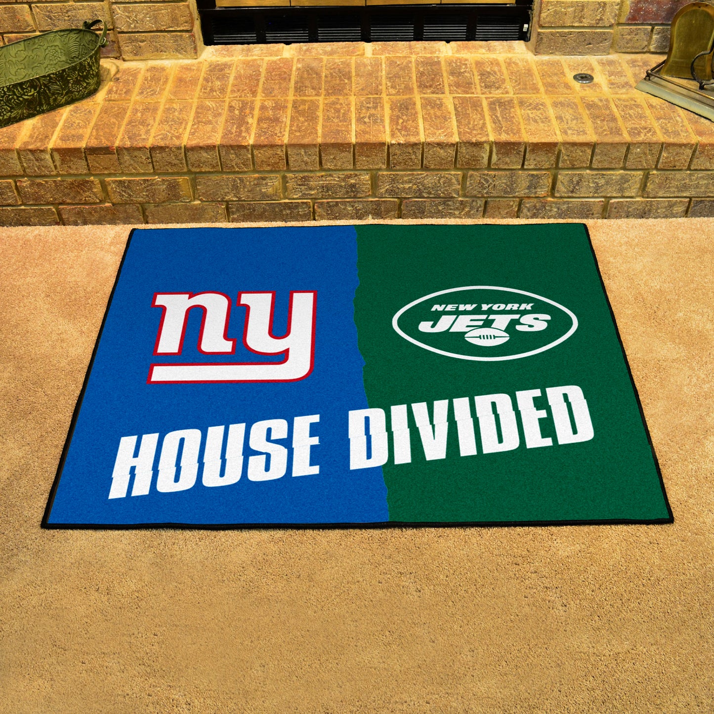 NFL Giants / Jets House Divided Rug