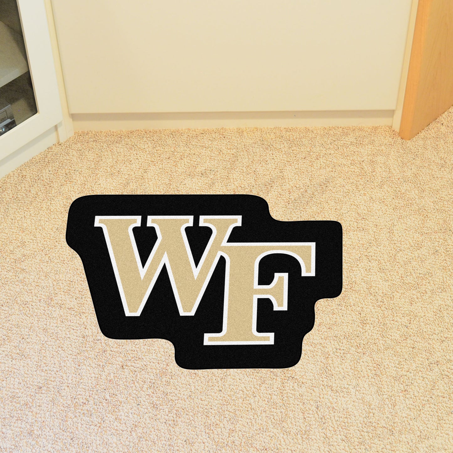 Wake Forest Demon Deacons Mascot Rug