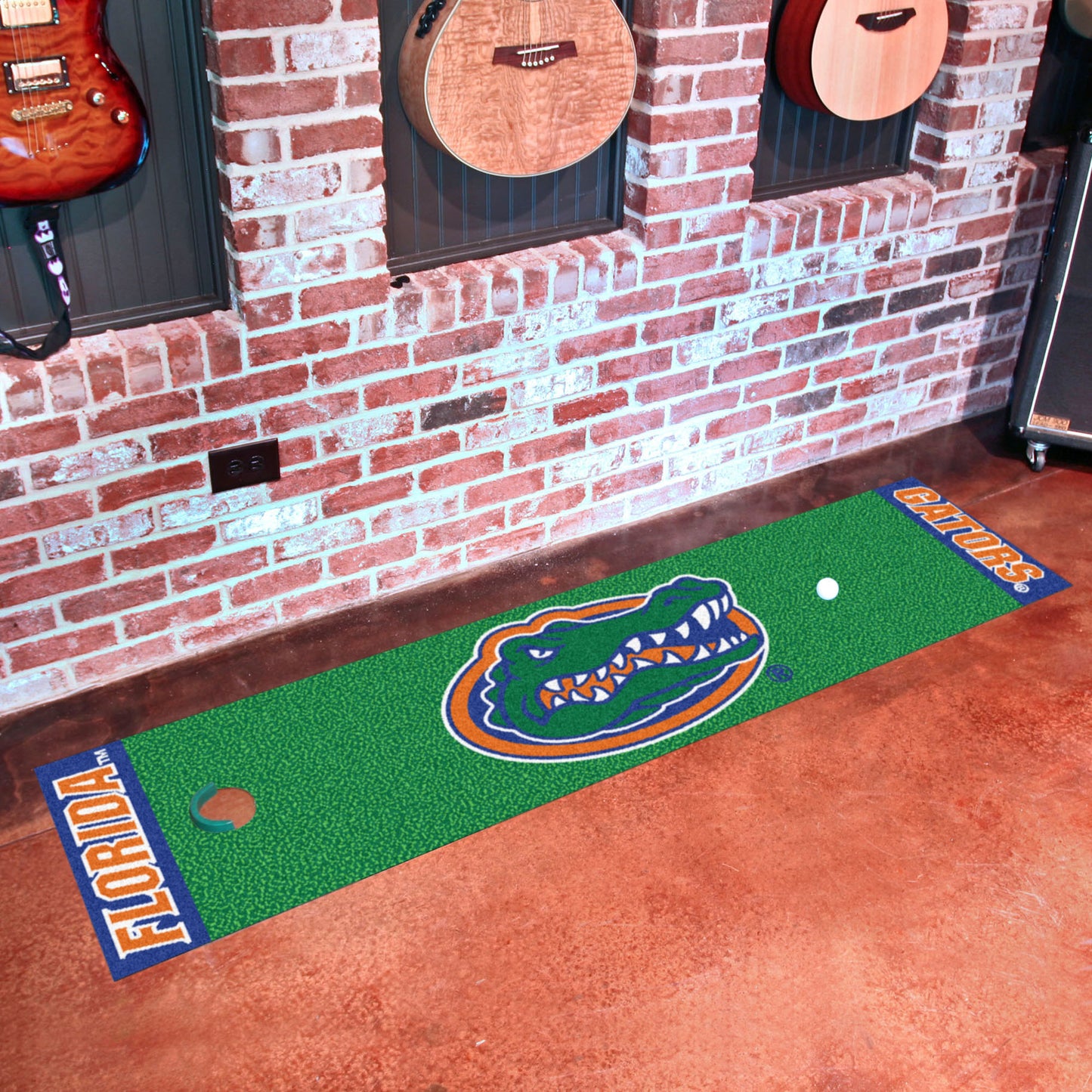 Florida Gators Putting Green Mat - 1.5ft. x 6ft. - Gator Head Primary Logo