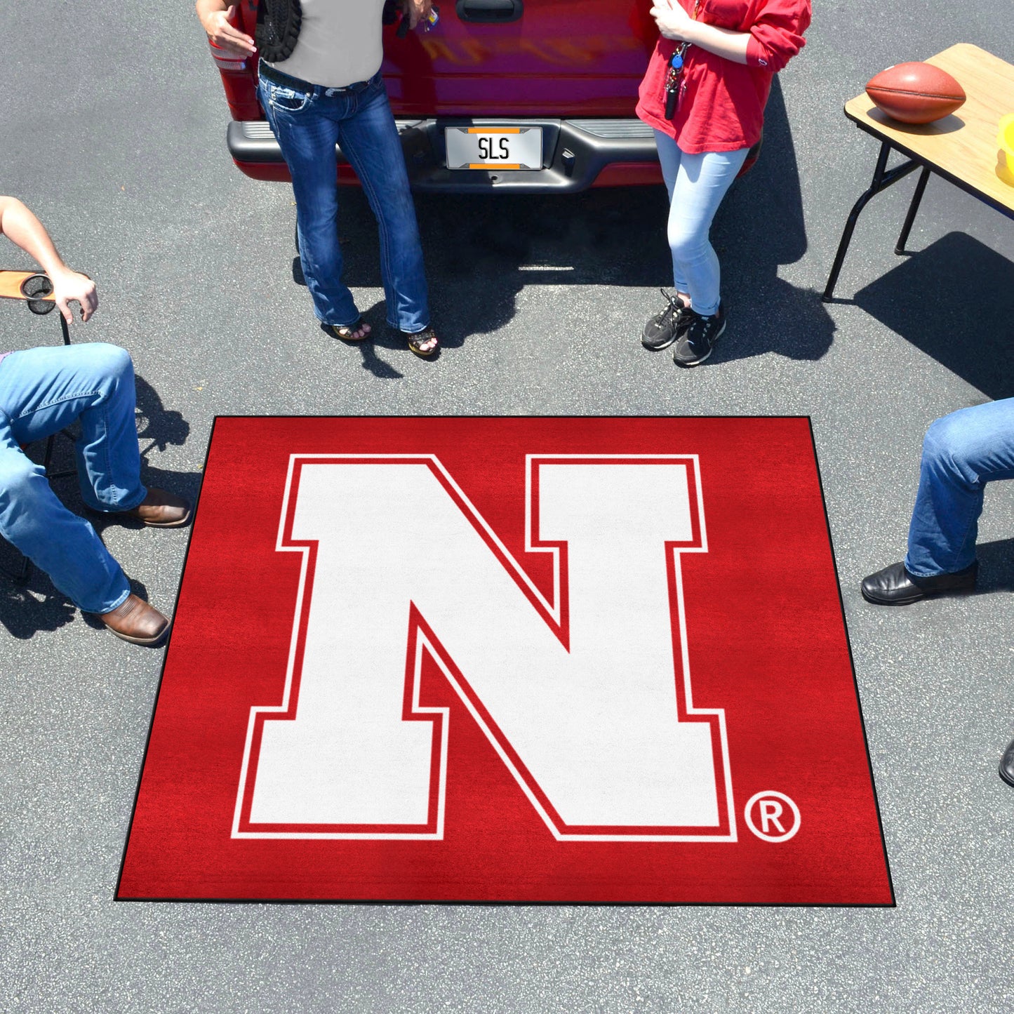 Nebraska Cornhuskers Tailgater Rug - 5ft. x 6ft. - N Primary Logo, Red