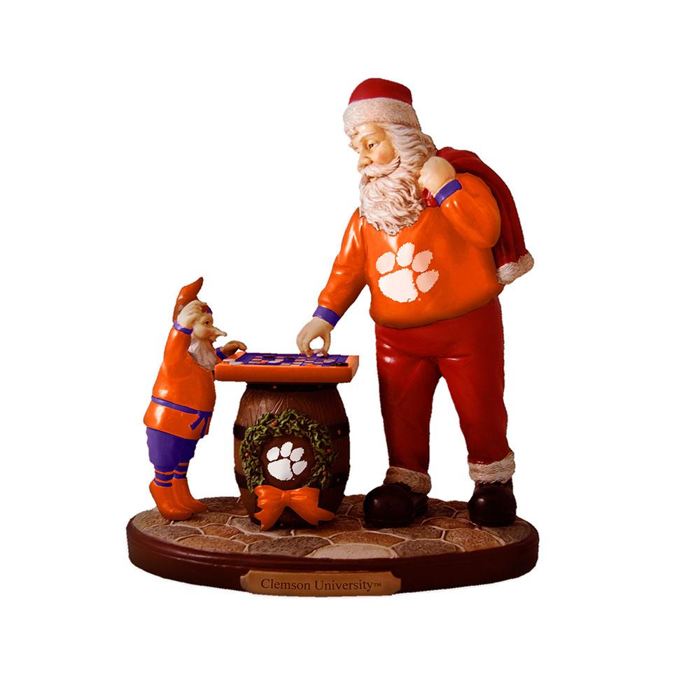 Checkerboard Santa | Clemson